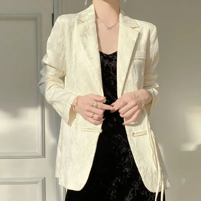 Women's White Textured Blazer  - đánh giá và giá Women Formal Wear Coat